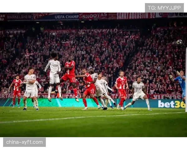 美因茨4月对阵拜仁半场轰入三球 高位逼抢造成帕夫洛维奇出球失误送礼